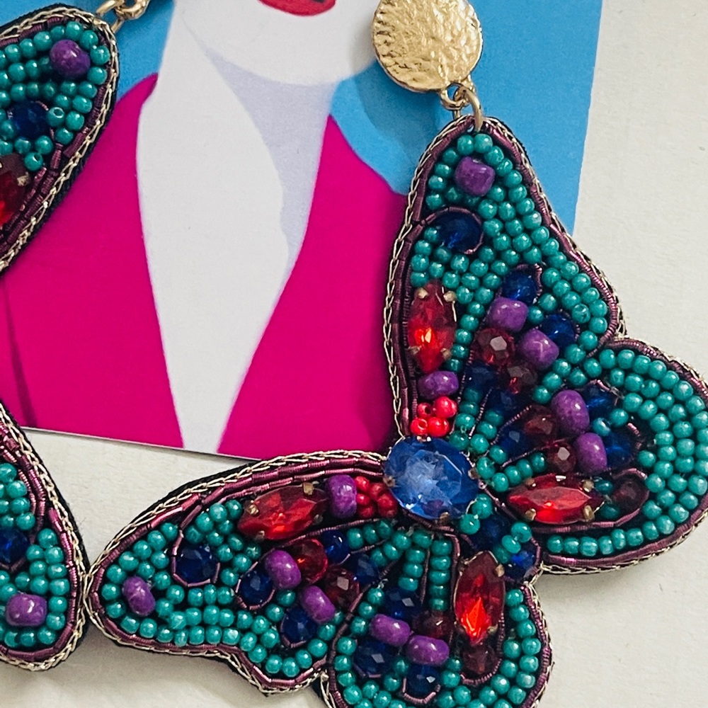 Handmade beaded earrings - Picture 3 of 3